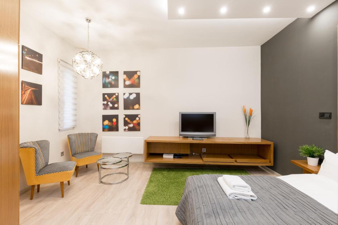 Retro Budapest Dream Suite Near The Danube Exteriér fotografie