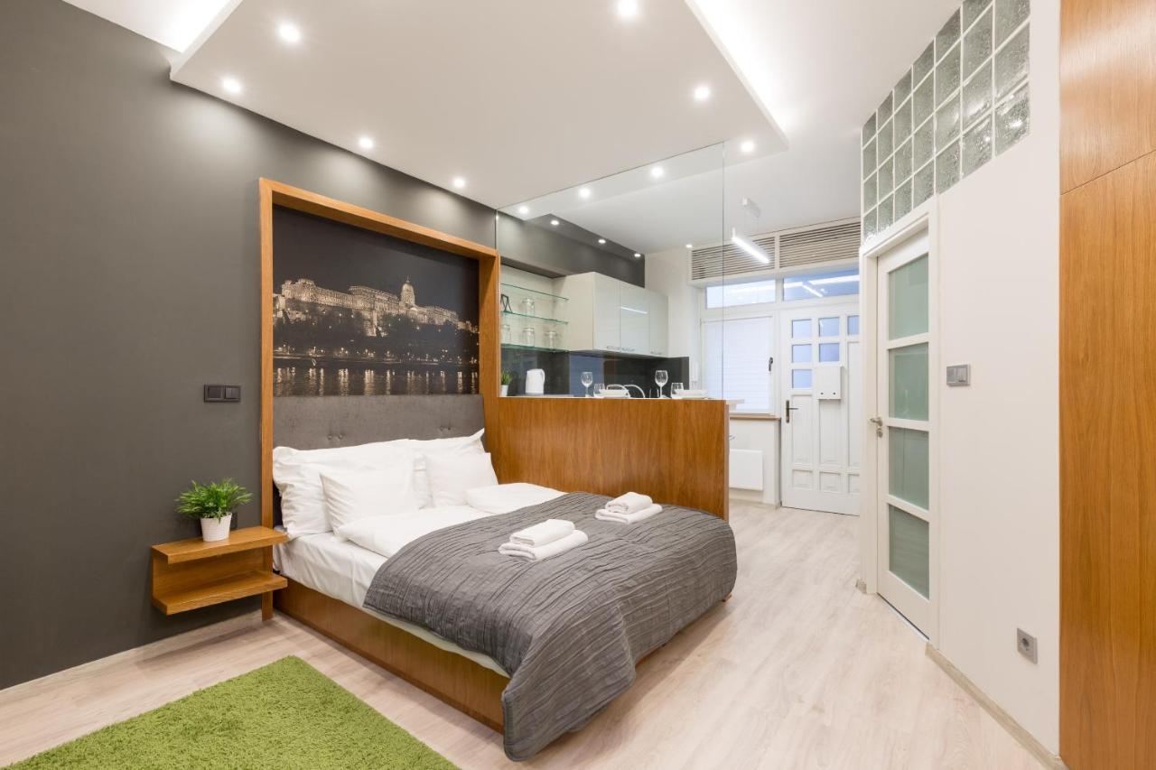 Retro Budapest Dream Suite Near The Danube Exteriér fotografie