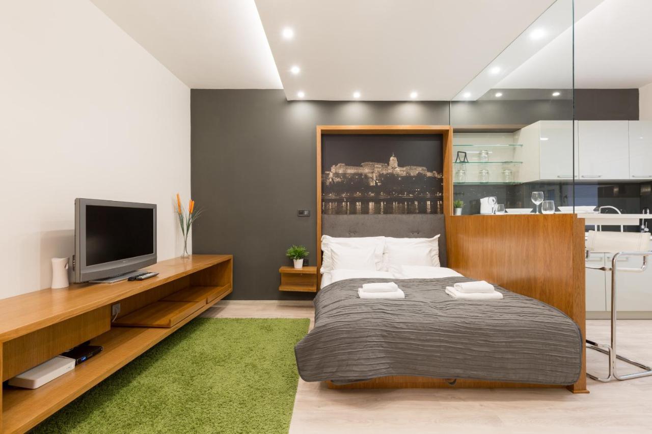 Retro Budapest Dream Suite Near The Danube Exteriér fotografie