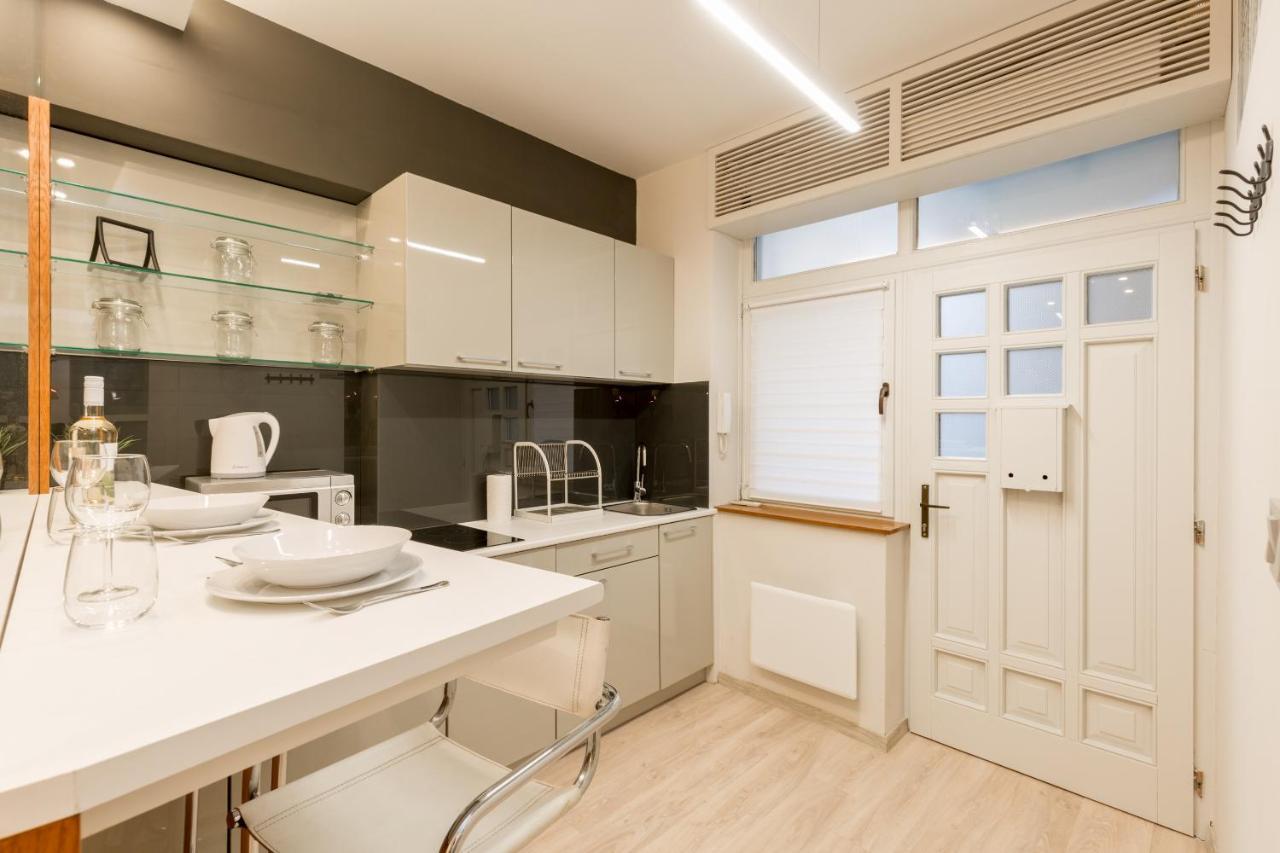 Retro Budapest Dream Suite Near The Danube Exteriér fotografie